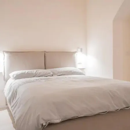Apartment The Garibaldi B Intrho Milan