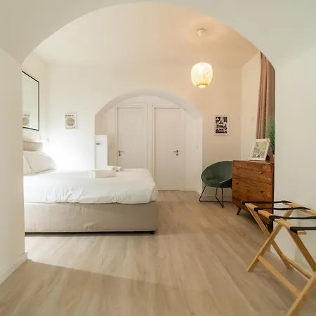 The Garibaldi B Intrho Apartment Milan